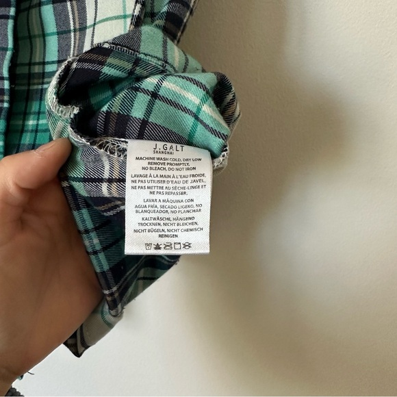 Brandy Melville Emerson Plaid Skirt - Picture 5 of 9